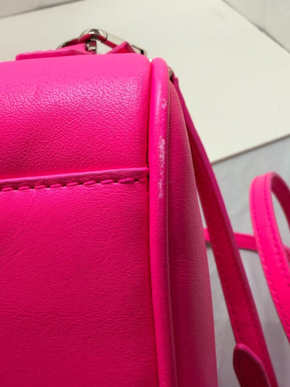 Italic Box Leather Camera Crossbody Bag in Hot Pink - Picture 3 of 11